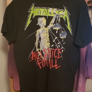 Metallic concert vintage official t shirt